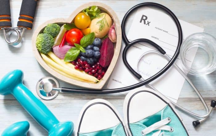 грижа за здравето чрез здравословна храна, спорт и редовни медицински прегледи